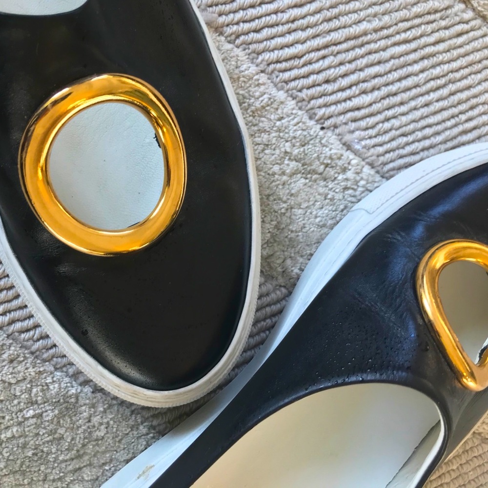 Neous Slides